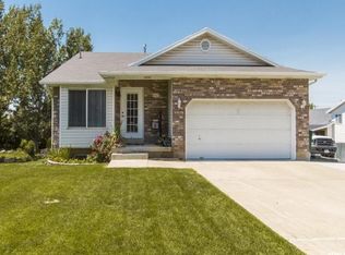 4617 S 3100 W, Roy, UT 84067