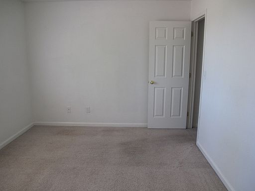 3rd image of 40 Cloud Dr Unit A