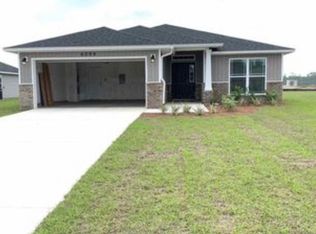 6186 Redberry Dr, Gulf Breeze, FL 32563