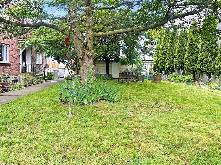 3124 Colby Ave — Photo 15
