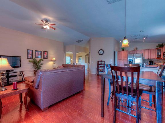 3rd image of 136 W Dexter Way