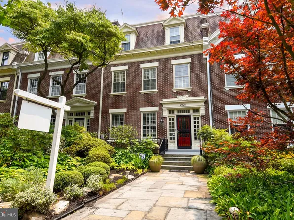 2928 Upton St NW, Washington, DC 20008