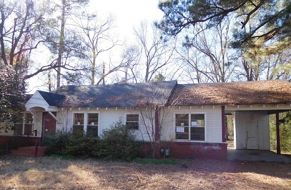 1st image of 905 N Odom St