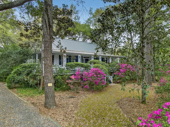 108 Rutherford St, Summerville, SC 29483