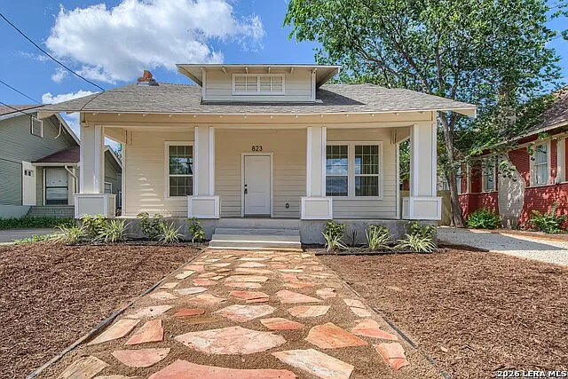 823 W French Pl — Photo 2