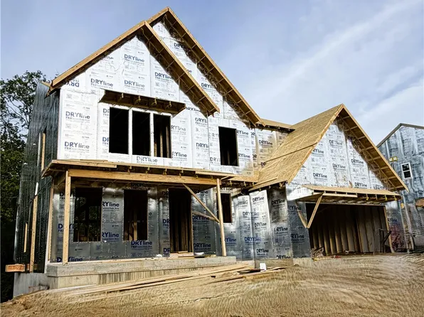 10 Wadestone Ln, Springboro, OH 45066