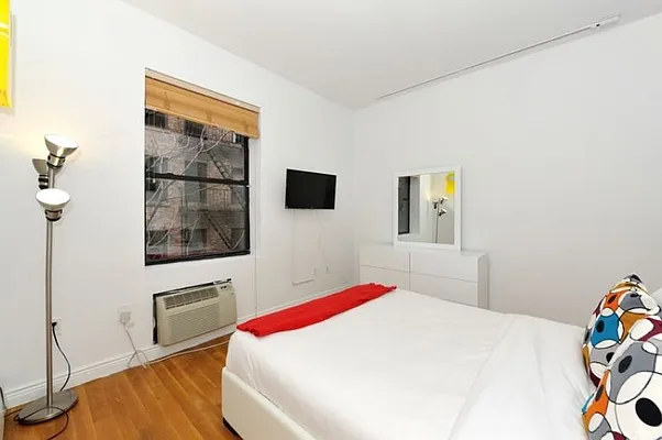 Rented by Eisenberg Exclusives | media 122