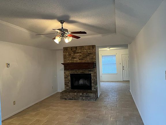 5th image of 533 Signal Hill Ct S #533