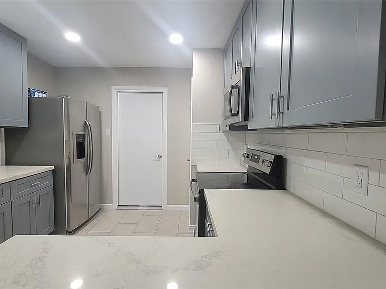 22131 Pearl Lake Dr — Photo 6