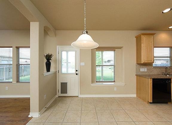 5th image of 115 Emory Fields Dr