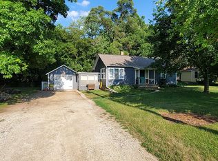 2S729 Williams Rd, Warrenville, IL 60555