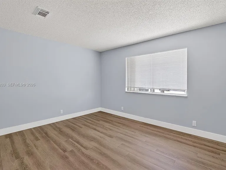 1511 Ilene Ct #4 — Photo 15