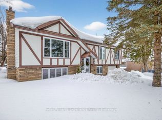 2060 Avery Ln, Severn, ON L3V0V6