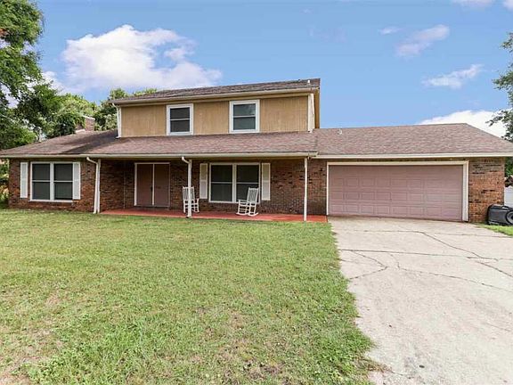 3rd image of 5759 Langley Cir
