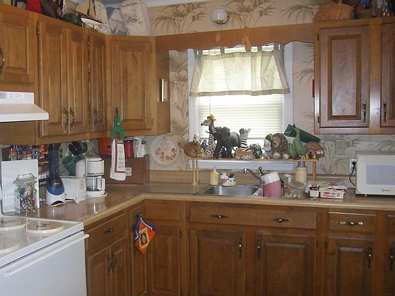 3rd image of 840 Henry Clay Blvd