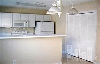 5th image of 1410 Willoughby #8