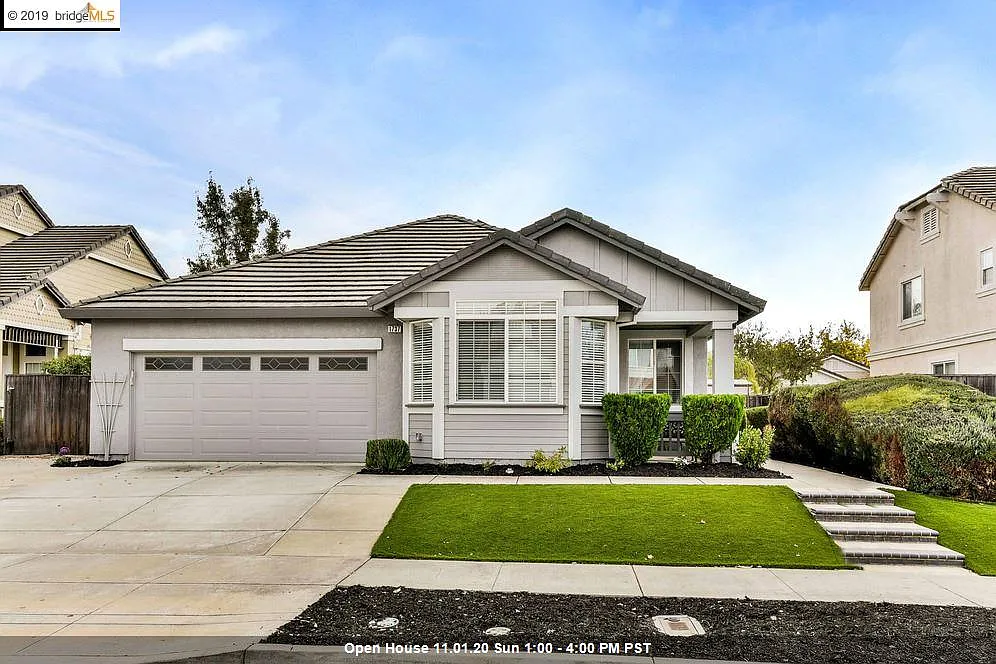 1737 Altamont Cir photo 1