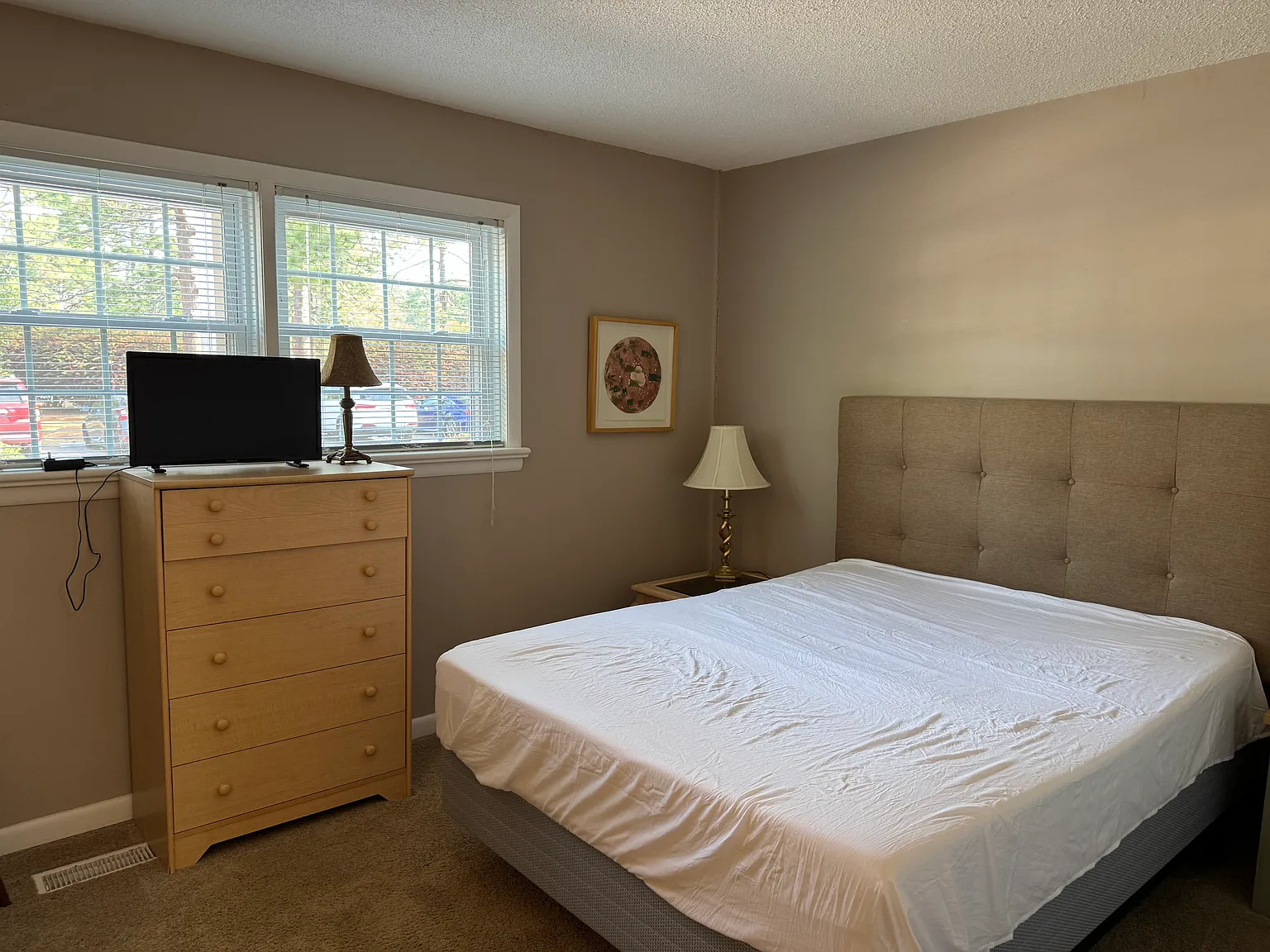 1 bed, 560 sqft, $1,250 — Photo 3