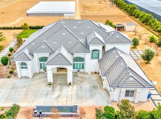 9830 Cleveland Ave, Riverside, CA 92503