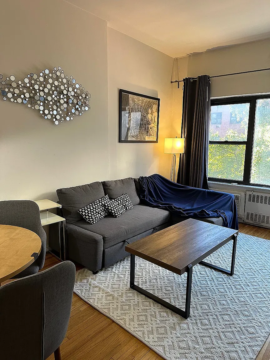 327 East 14th Street — Photo 1