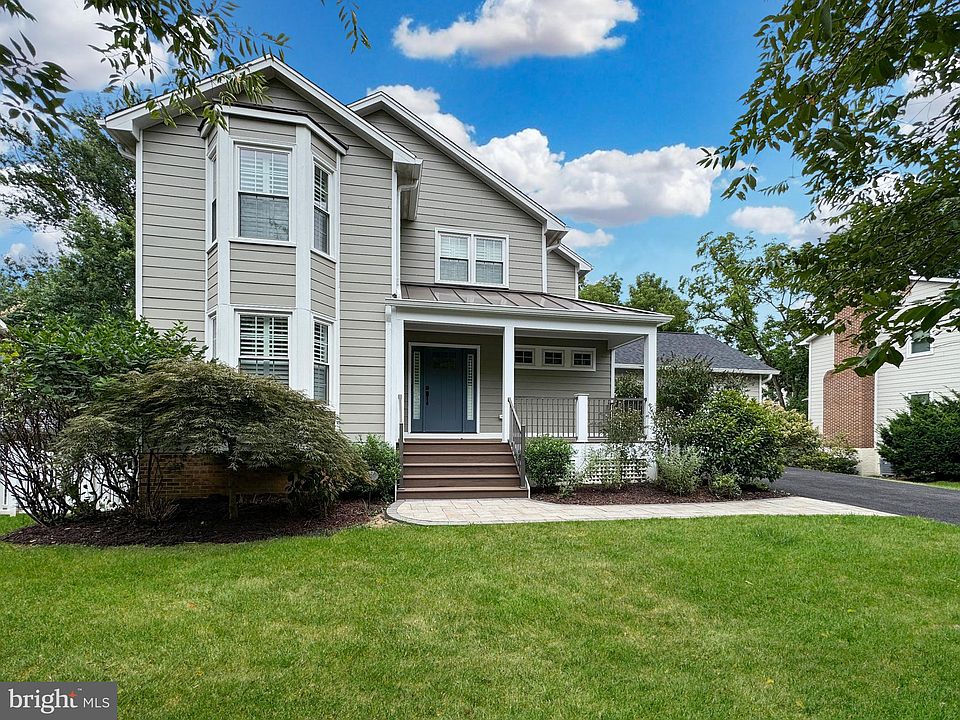 1st image of 2231 Casemont Dr