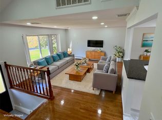 1 Waner St, Commack, NY 11725