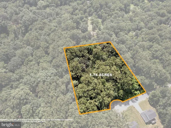 7 Sunset Ln, Harpers Ferry, WV 25425