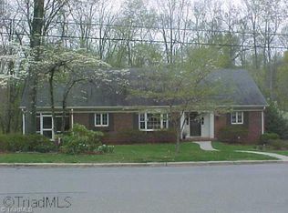 708 Brookgreen Dr, Lexington, NC 27295