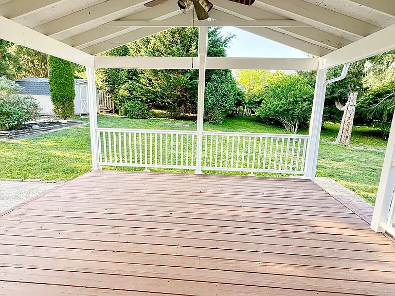 9398 Paulskirk Dr — Photo 35
