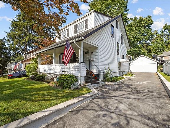4th image of 12 Utopian Ave