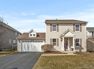 509 Cardinal Ave, Oswego, IL 60543