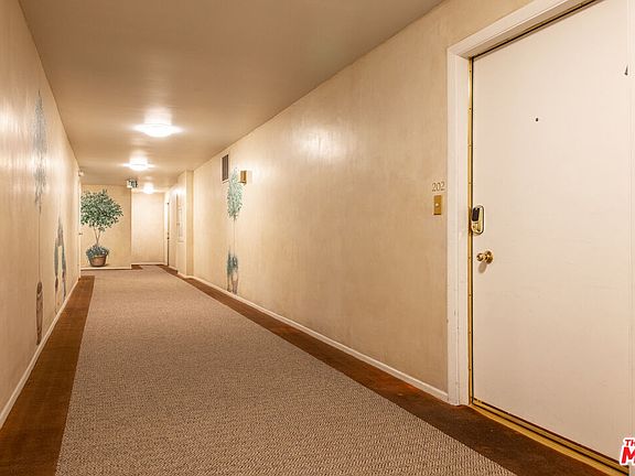 4th image of 1255 10th St Unit 203