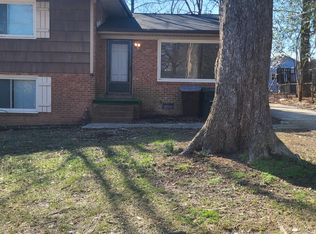 1707 W Meadowview Rd, Greensboro, NC 27403