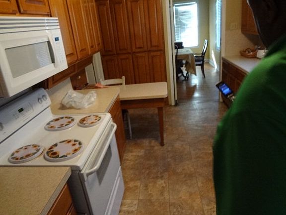 4th image of 4820 Griffing Dr