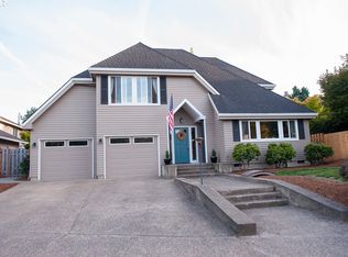 17530 NW Elk Run Dr, Portland, OR 97229