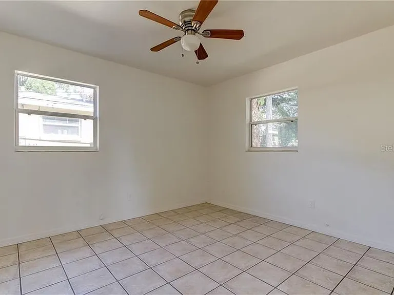 403 S Orion Ave — Photo 11