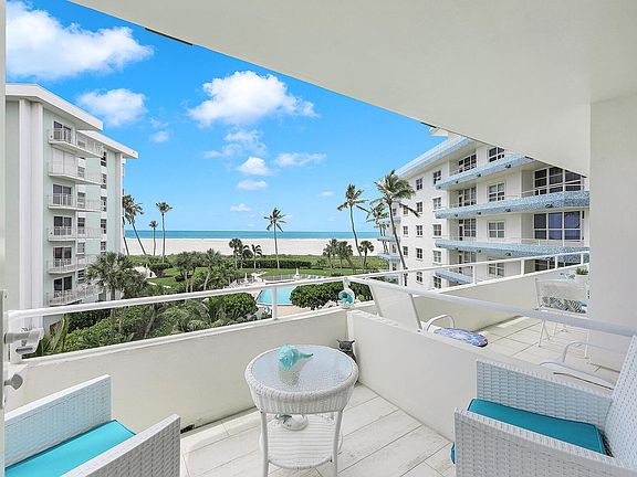 2nd image of 220 Seaview Ct APT 416