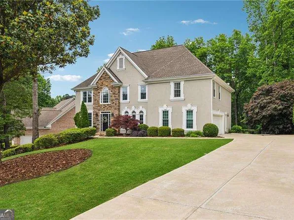 641 Lake Overlook Dr, Canton, GA 30114