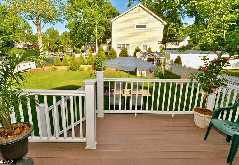 44 Winchester Rd — Photo 16