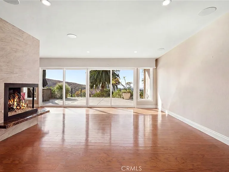 2235 El Capitan Dr — Photo 17