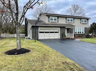 110 Cherry Hl, Syracuse, NY 13214