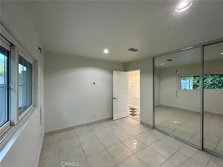 3132 Estado St — Photo 24