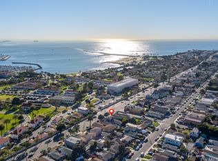 2725 S Pacific Ave, San Pedro, CA 90731