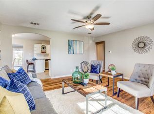 1112 W Lone Star Ave, Cleburne, TX 76033