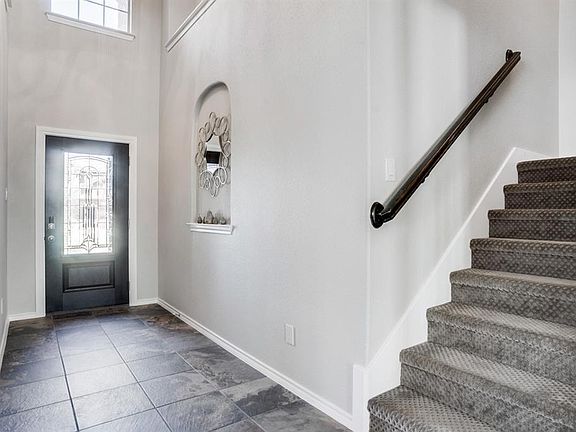 4th image of 2224 Laurel Forest Dr