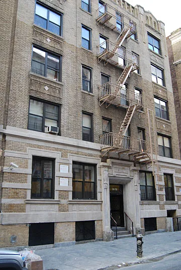 Pinehurst Facade