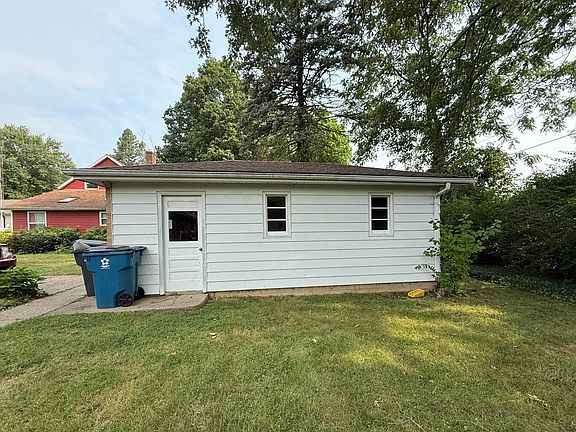 5th image of 157 Elvern Dr