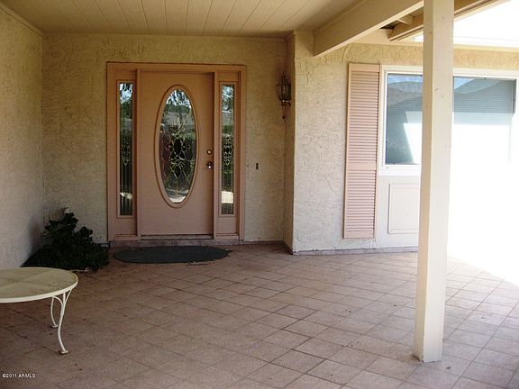 2nd image of 565 E LEISURE WORLD --