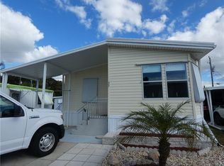 33 Siesta Cir W, Osprey, FL 34229