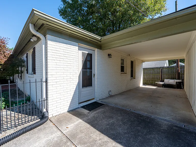 2914 Georgia Ave — Photo 15